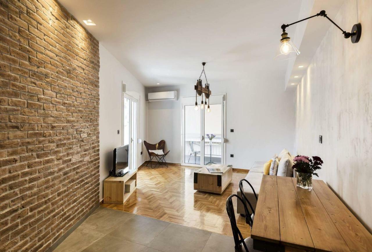 אתונה Atmospheric Apartment Near Acropolis By Cloudkeys מראה חיצוני תמונה