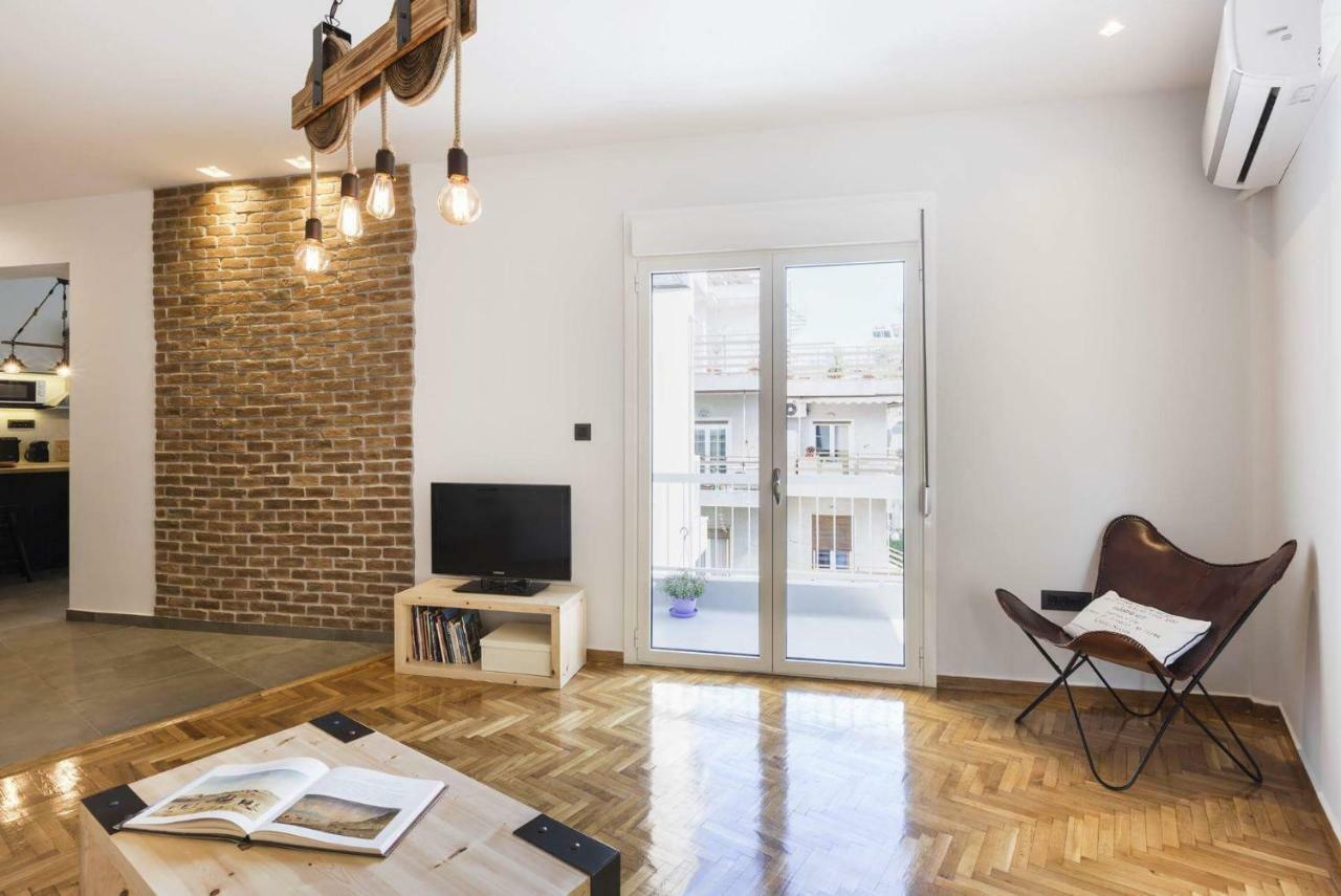 אתונה Atmospheric Apartment Near Acropolis By Cloudkeys מראה חיצוני תמונה